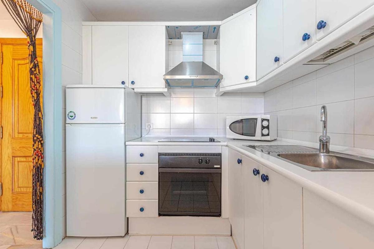 797 Holiday Rentals - Luminoso Piso Para 4 En أرويو دي لا ميل المظهر الخارجي الصورة