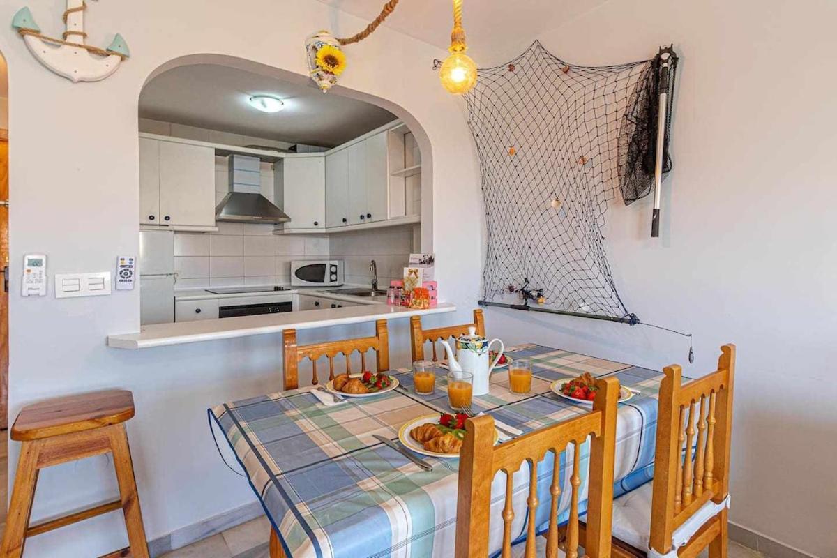 797 Holiday Rentals - Luminoso Piso Para 4 En أرويو دي لا ميل المظهر الخارجي الصورة
