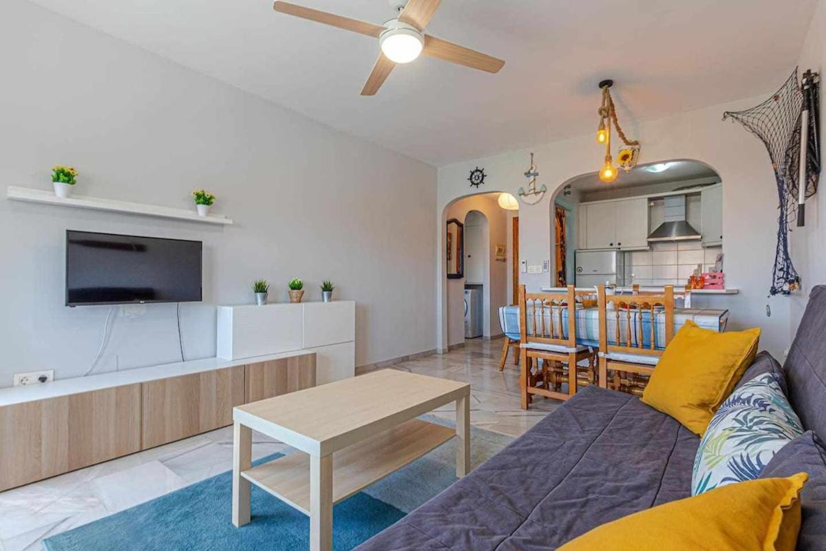 797 Holiday Rentals - Luminoso Piso Para 4 En أرويو دي لا ميل المظهر الخارجي الصورة
